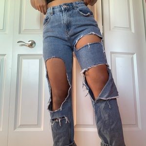 Distressed Straight Leg Baggy Jean